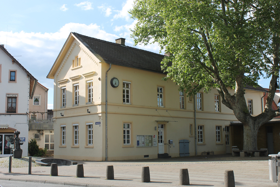 (c) Mainz-Mombach.de